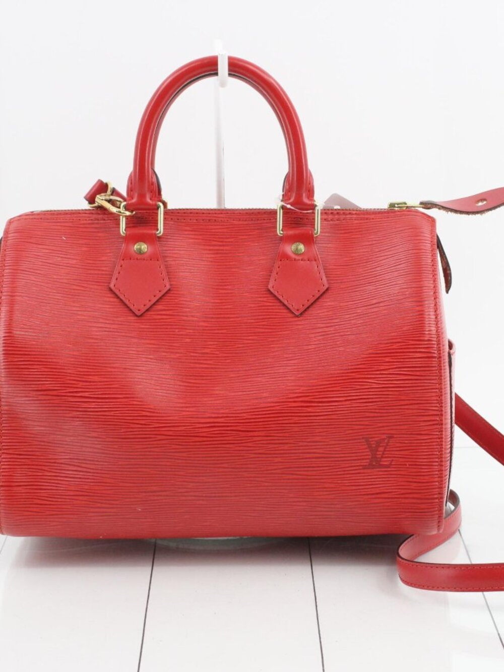 LV Epi Speedy 25 with Strap in Castilian Red